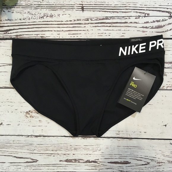 Nike pro training bump shorts NWT - Picture 10 of 11